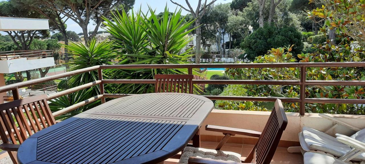 Apartamento De Standing カレリャ・デ・パラフルジェリ エクステリア 写真